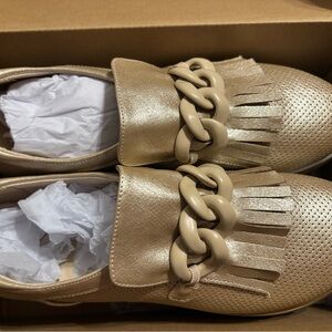 Coconuts by Matisse Gold Flats with Chain Detail